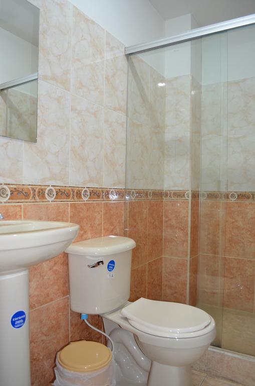 Hotel El Imperio Ибаге Номер фото